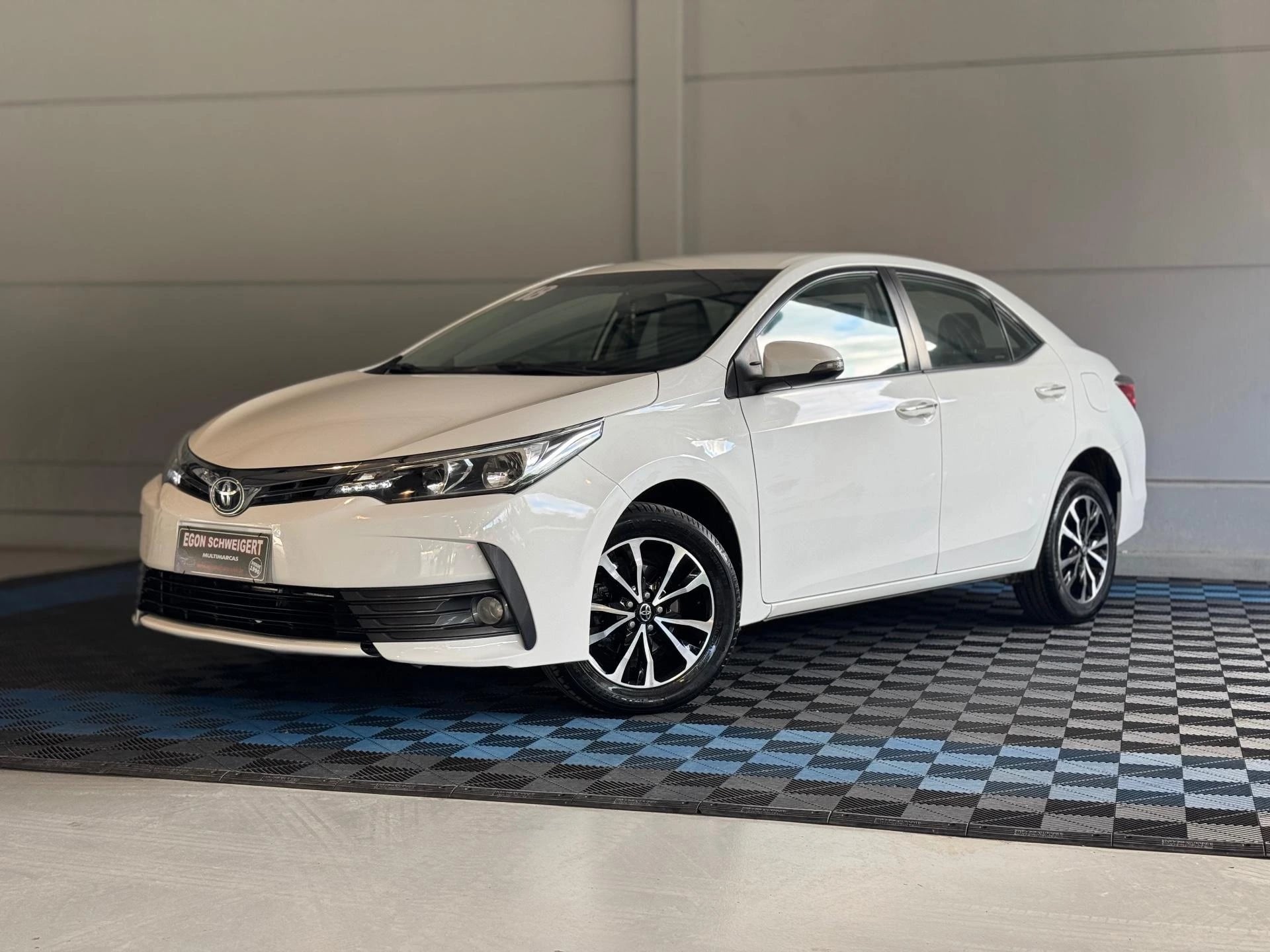 Toyota Corolla XEi 2.0 Flex 16V Aut.