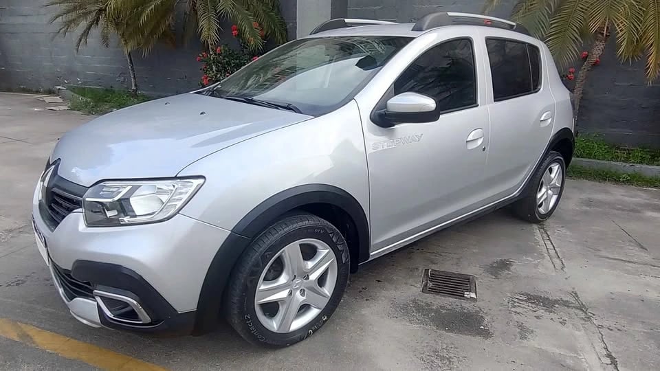 Renault Sandero STEPWAY Easy R Flex 1.6 16V 5p