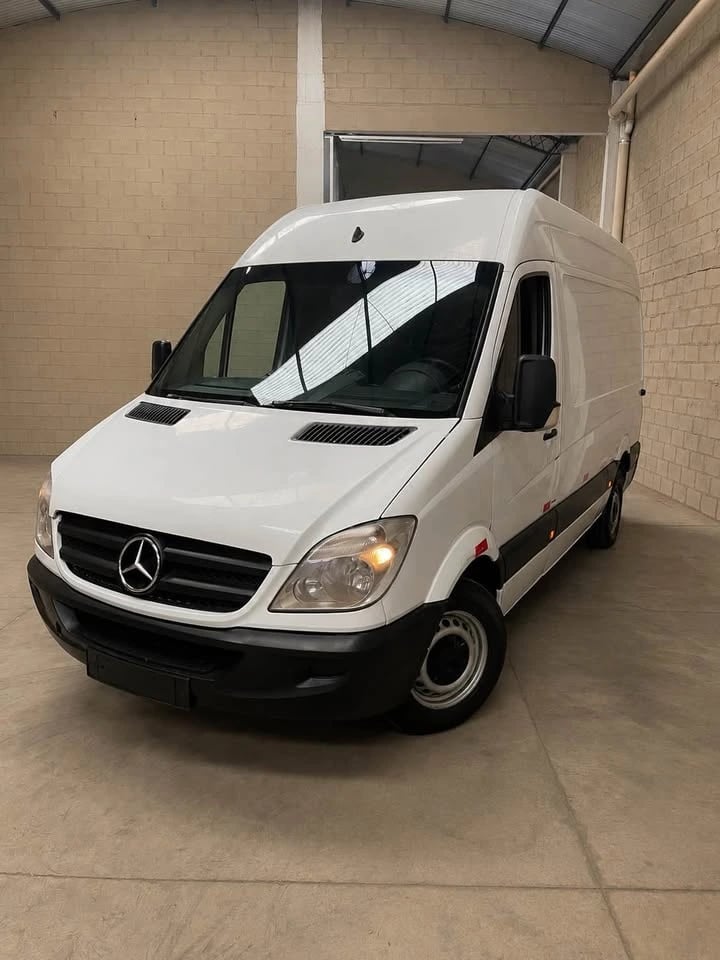 Mercedes-Benz Sprinter 311 Furgão Curto 2.2 Dies