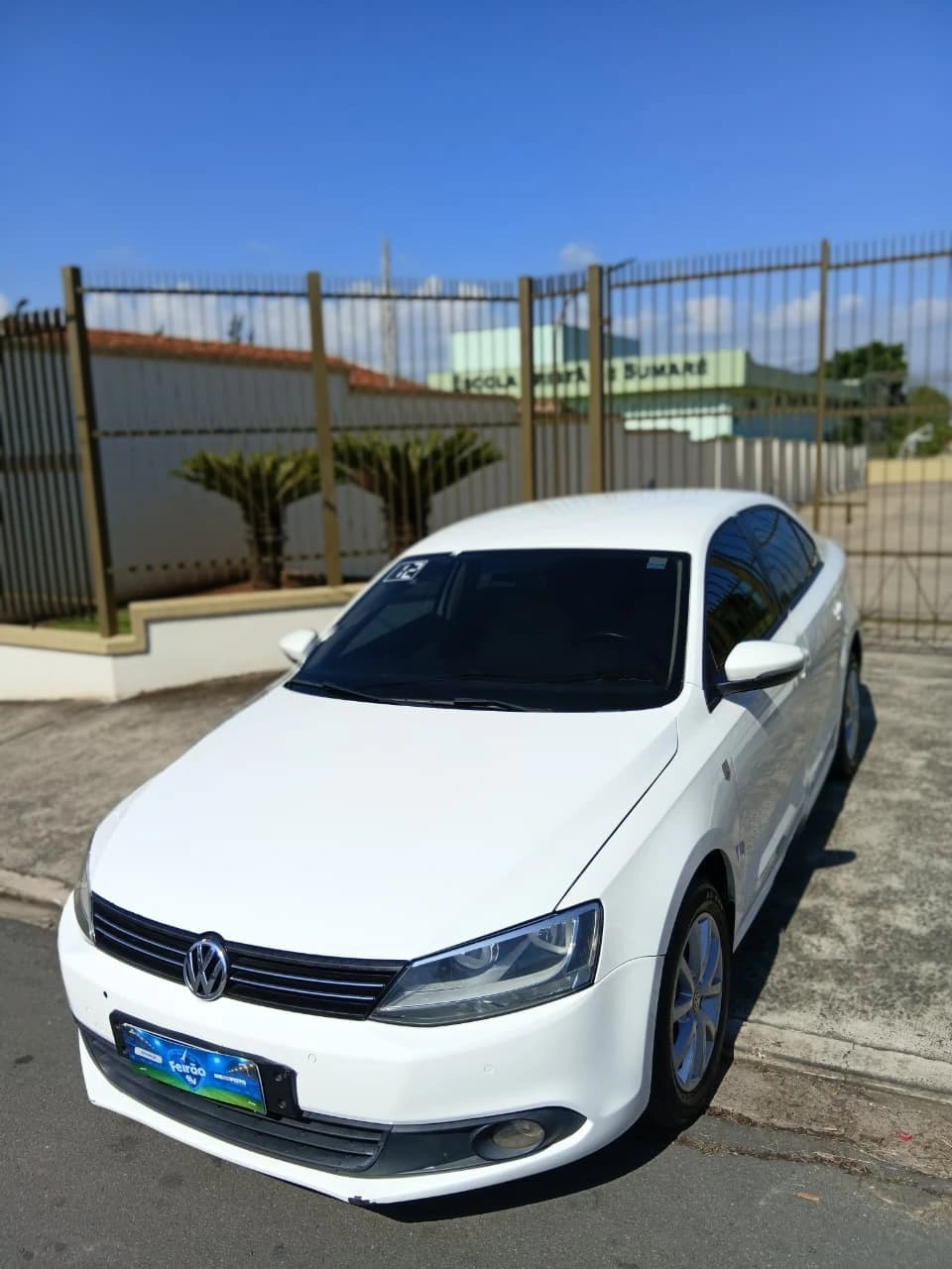 VW - VolksWagen Jetta Comfortline 2.0 T.Flex 8V 4p Mec.