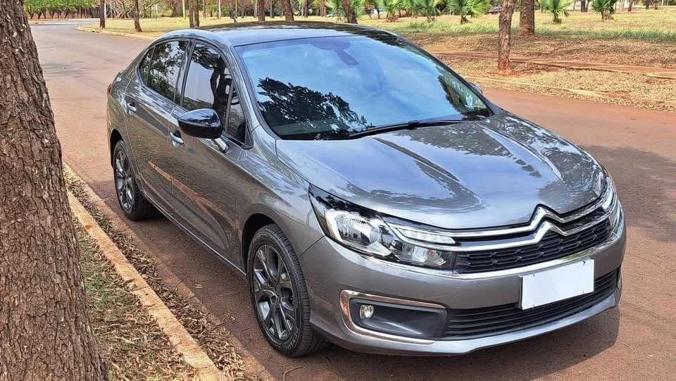 Citroën C4 LOUNGE Feel 1.6 Turbo Flex Aut.