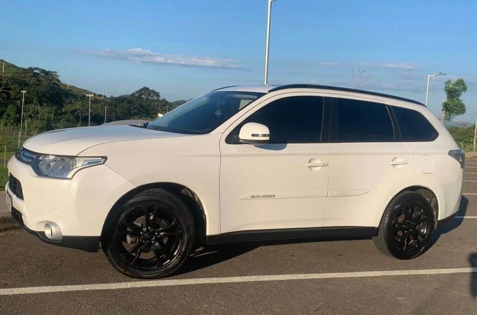 Mitsubishi Outlander 3.0/ GT 3.0 V6 Aut.