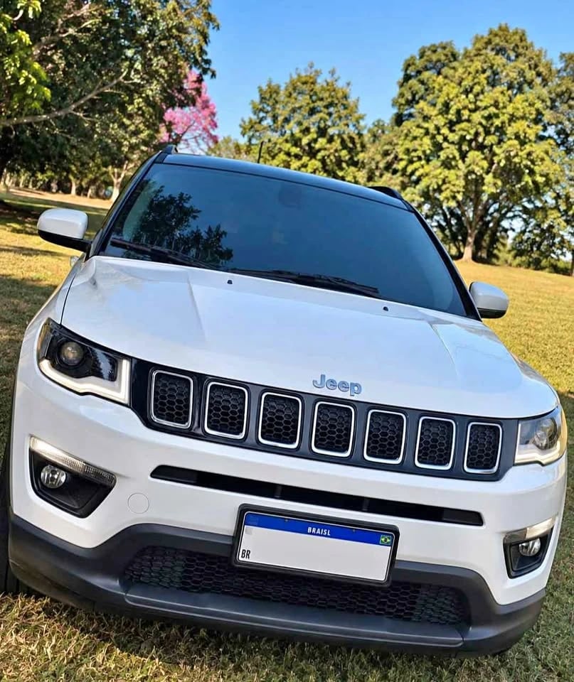 Jeep Compass LONGITUDE 2.0 4x4 Dies. 16V Aut.